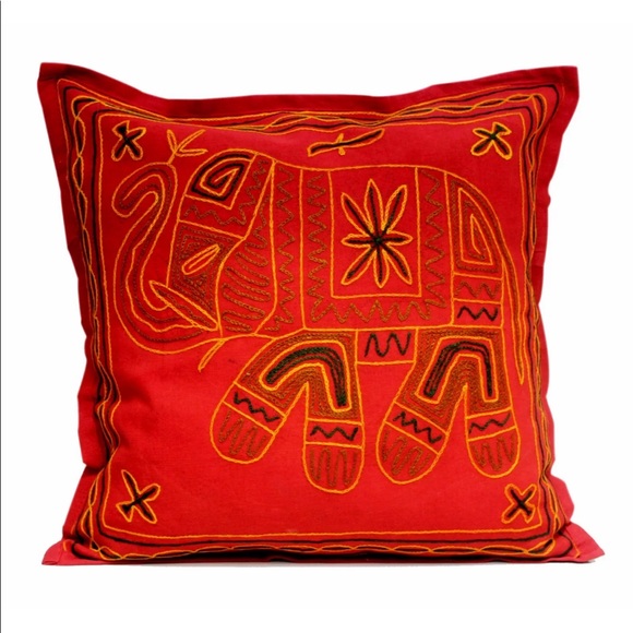 ♥️HOST PICK♥️ New Elephant covers (Set of 2) - Picture 2 of 15